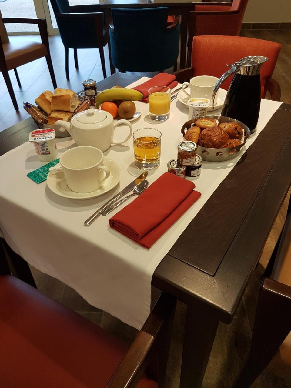 Domitys Les Greements D'Or - Residence Seniors Douarnenez Exterior foto